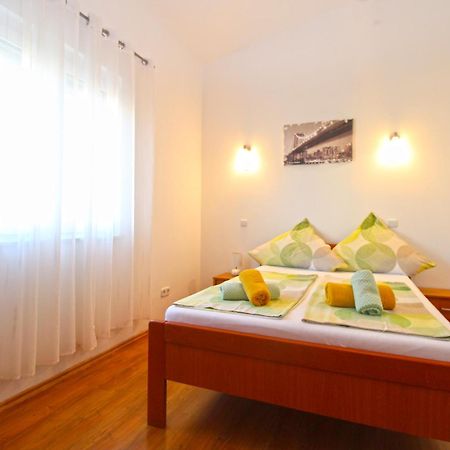 Apartments Ivanka 934 Fazana Ngoại thất bức ảnh