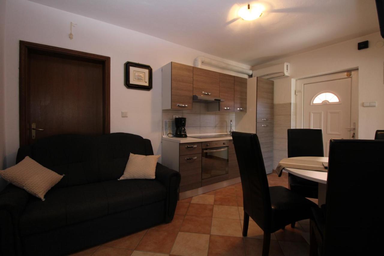 Apartments Ivanka 934 Fazana Ngoại thất bức ảnh